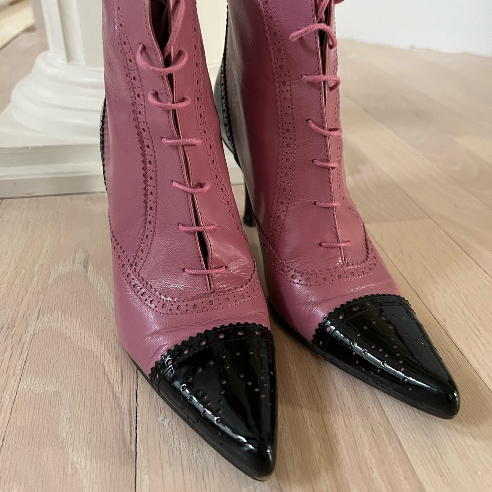 Via Spiga Repeal wingtip lace-up ankle boots size 6